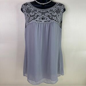 Nue Options Grey Crochet Lace Yoke Sleeveless Boho Blouse Medium